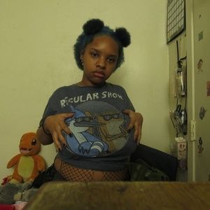 Meet your Posher, Cameron